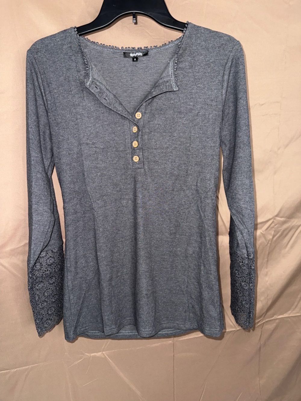 NWOT RolyPoly Gray Lace Cuff Henley Long Sleeve Top